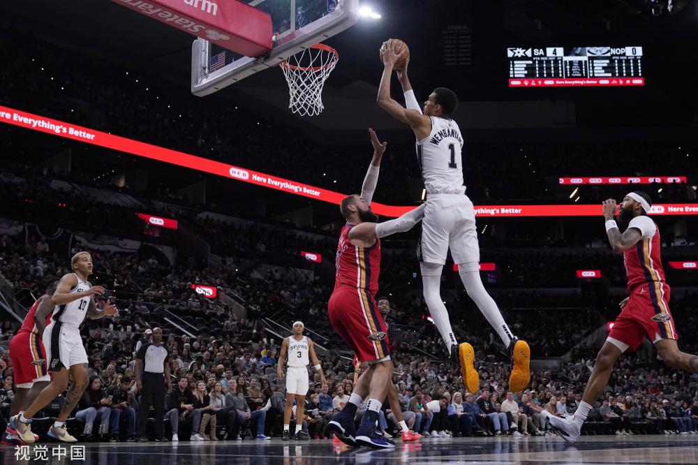 7亿英镑 7亿英镑