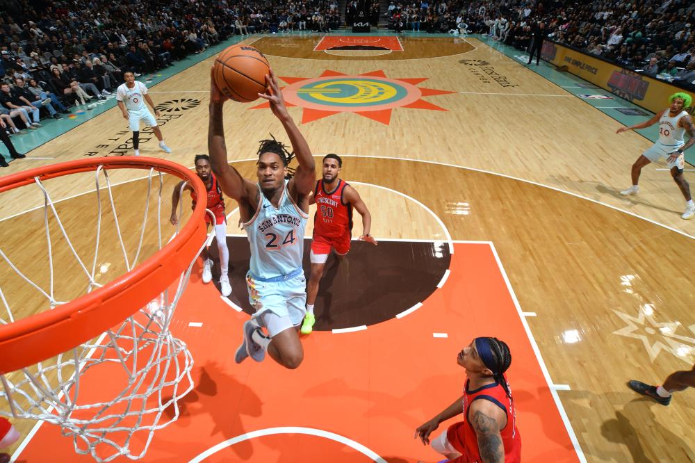 加拿大站的 加拿大站的